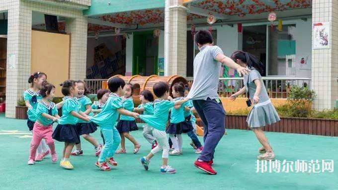 江蘇省2020年男生上什么幼師學校比較好