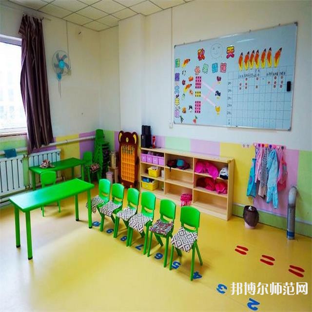 江蘇省2020年幼師學(xué)校和中專有哪些區(qū)別