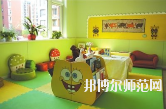 廣西2020年去讀幼師學校學什么對以后好一點