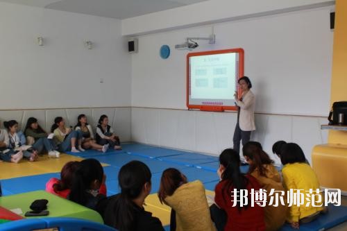 徐州2020年讀幼師學(xué)校多少錢(qián)