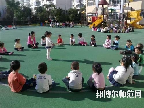 成都2020年女生讀幼師學(xué)校怎么樣