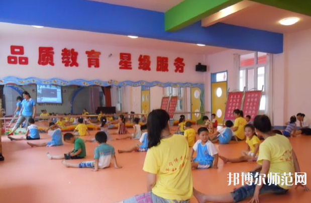 十堰2020年讀幼師學(xué)校多少錢