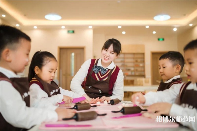 六盤水2021年女生讀幼師學校怎么樣