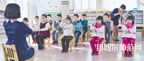 宜賓2021年幼師學(xué)校學(xué)什么專業(yè)有前途