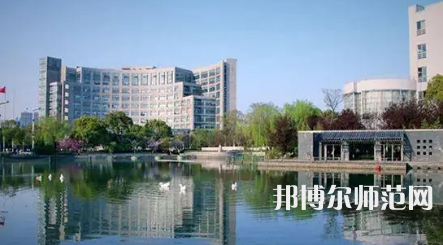 2023年杭州師范大學錢江學院是民辦大學還是公辦